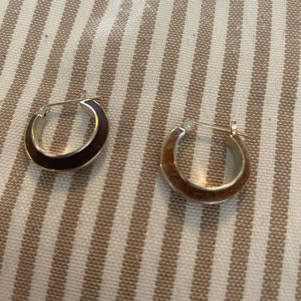 Silver Two sided hoop earrings